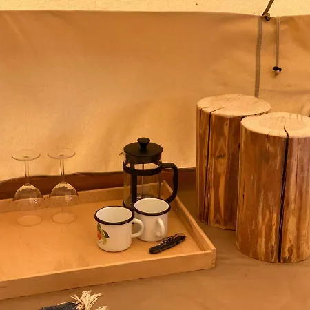 Luxury tent Saarjaerve Puhkemaja Glaemping