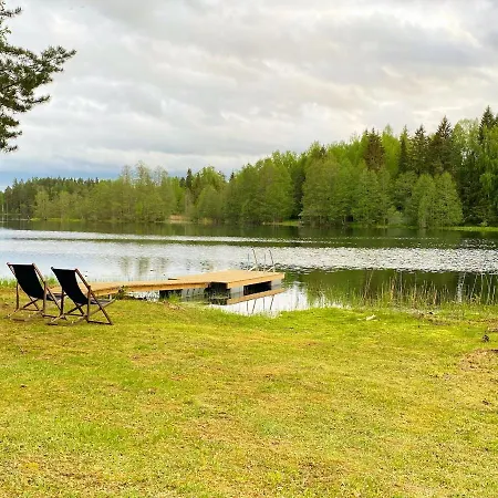 Saarjaerve Puhkemaja Glaemping * Tromsi