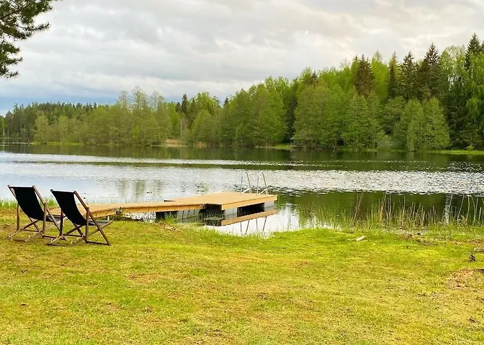 Saarjaerve Puhkemaja Glaemping * Tromsi